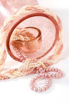 Pearl Necklaces In The Vase Royalty Free Stock Images