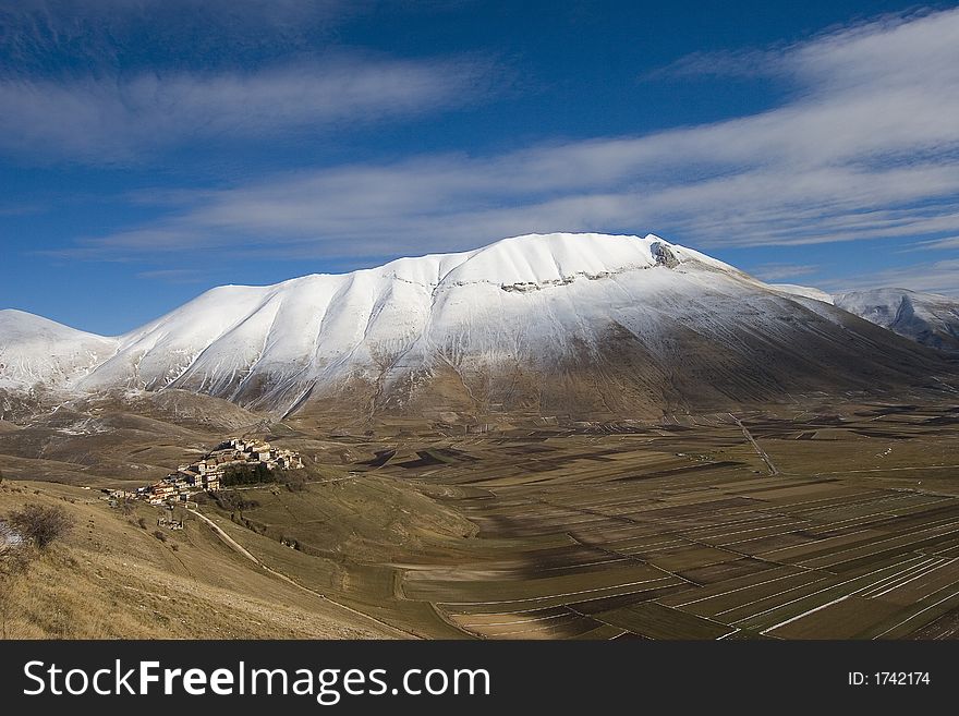 Vettore Mountain