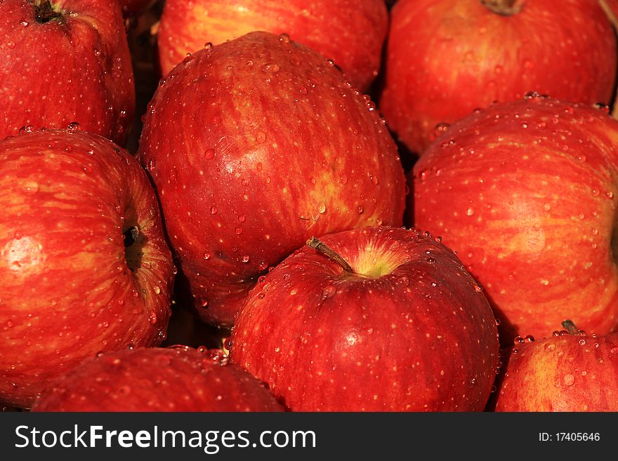 A basket with red apple