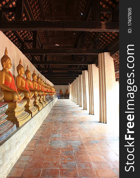 Row Buddha in thai temple