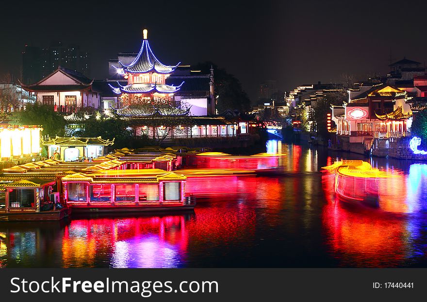 Colorful night of Qinhuai river, wonderful night scenes.