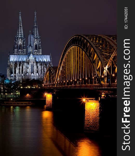 Hohenzollern Bridge to Koln Dome. Recorded from riverside. Hohenzollern Bridge to Koln Dome. Recorded from riverside.