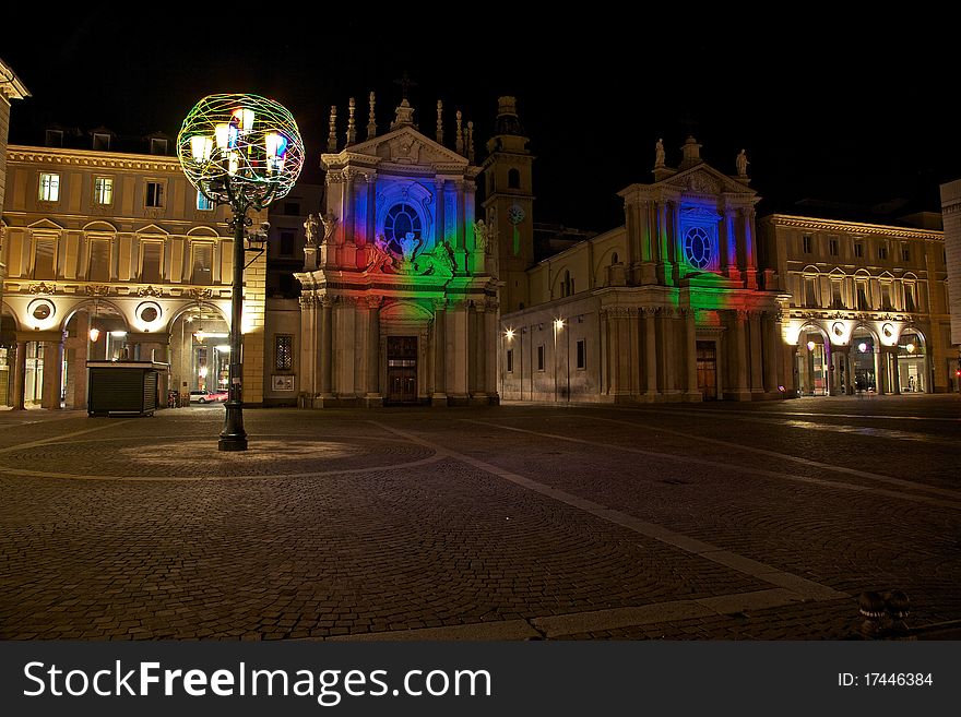 (Torino), baroque architecture - at night. (Torino), baroque architecture - at night