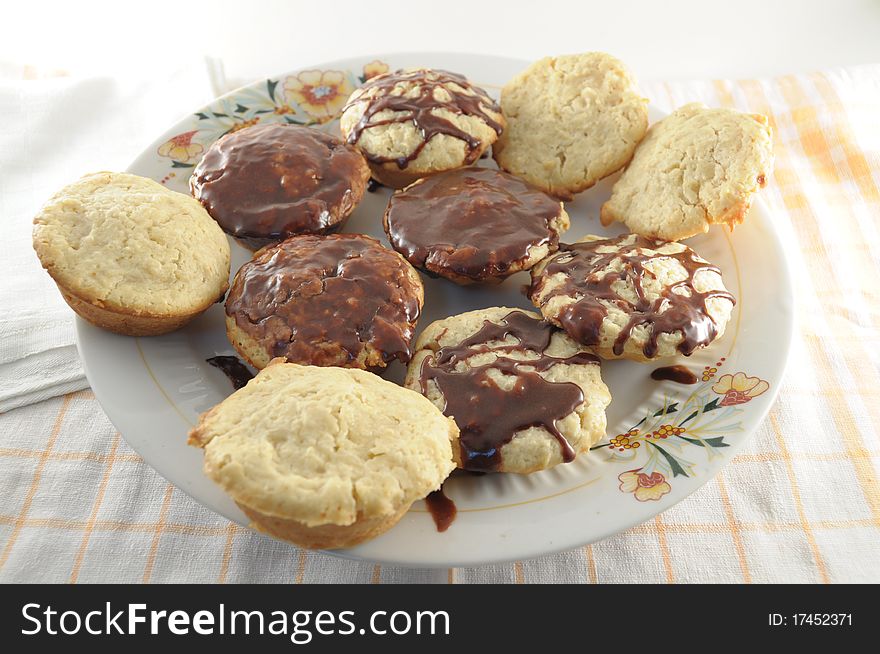 Delicious vanilla flavored muffins with chocolate topping