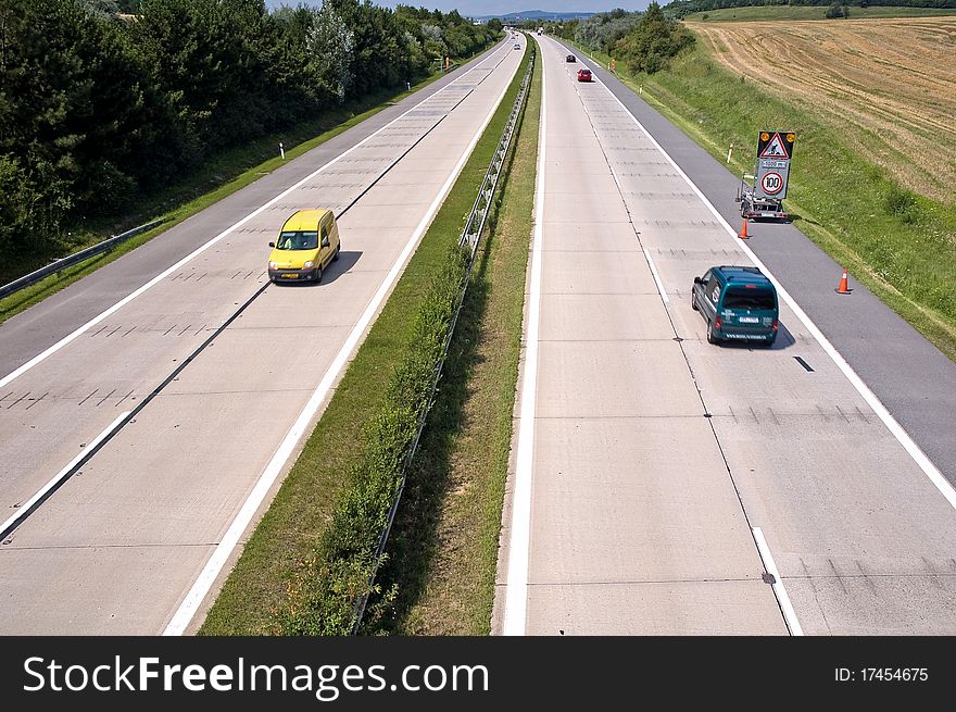 Light traffic on the highway