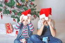 Kids With Santa Hats Royalty Free Stock Photos Kids With Santa Hats Royalty Free Stock Photos