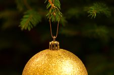 Golden Christmas Ball Royalty Free Stock Images Golden Christmas Ball Royalty Free Stock Images