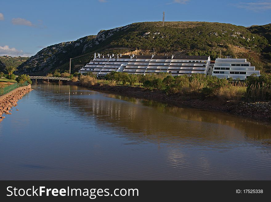 Hotel at the foot of the Hill, the river empties into the Atlantic Ocean. Hotel at the foot of the Hill, the river empties into the Atlantic Ocean