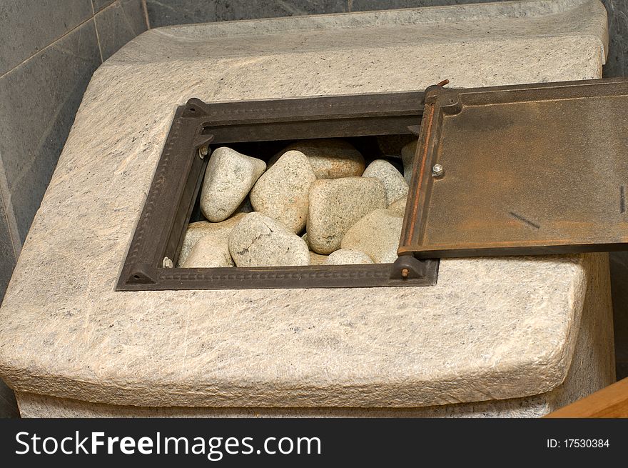 Stones for opening the door of bath furnace. Stones for opening the door of bath furnace.