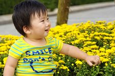 A Happy Baby Is Playing Royalty Free Stock Images A Happy Baby Is Playing Royalty Free Stock Images