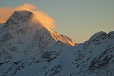 Winter Sunset In The Mountains Royalty Free Stock Photography Winter Sunset In The Mountains Royalty Free Stock Photography