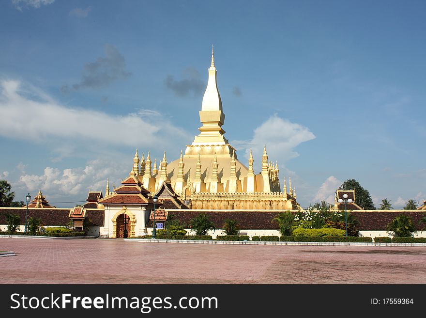 Pha That Luang temple in Vientiane - Laos