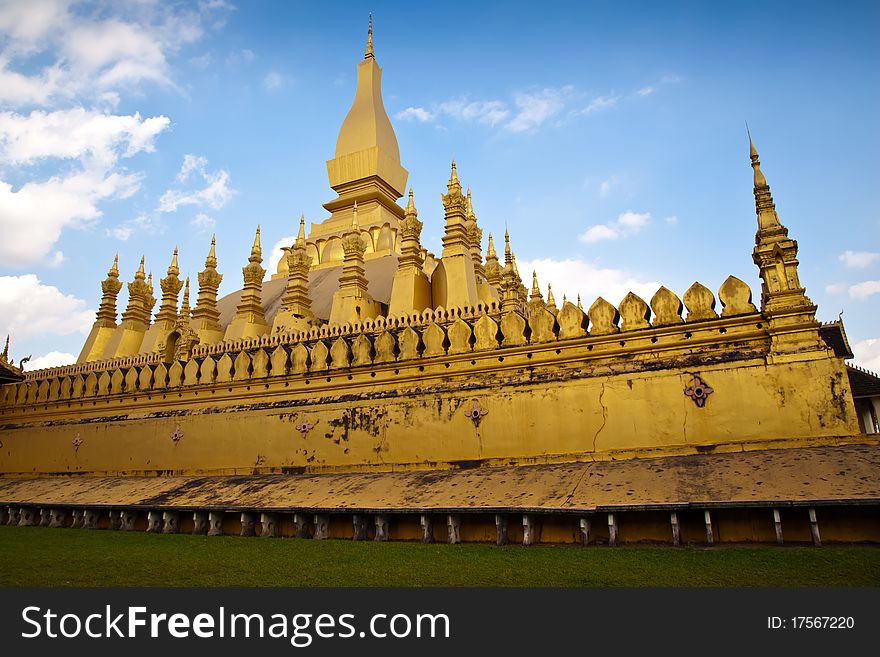 Scenery of the golden pagoda at Wat Poechai, Loa. Scenery of the golden pagoda at Wat Poechai, Loa.