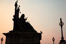 Queen Victoria Statue Royalty Free Stock Image Queen Victoria Statue Royalty Free Stock Image