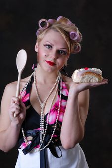 Retro 50s Style Female With Cream Cake Royalty Free Stock Photography