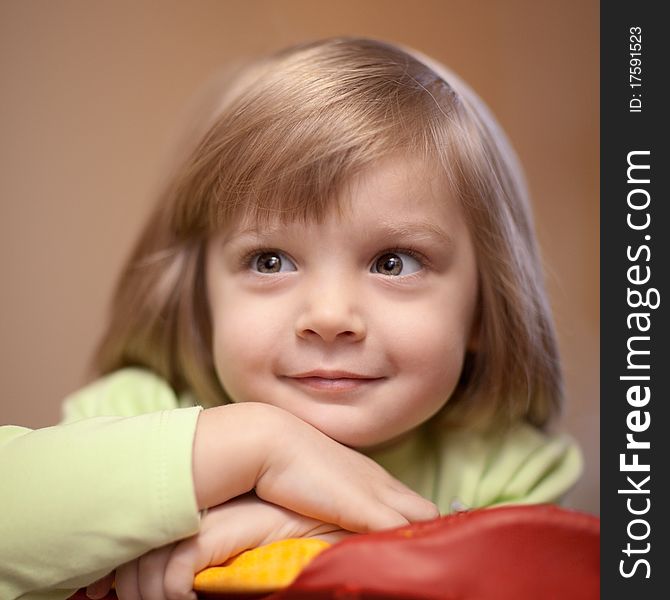 Portrait of a little girl - shallow DOF, focus on eyes