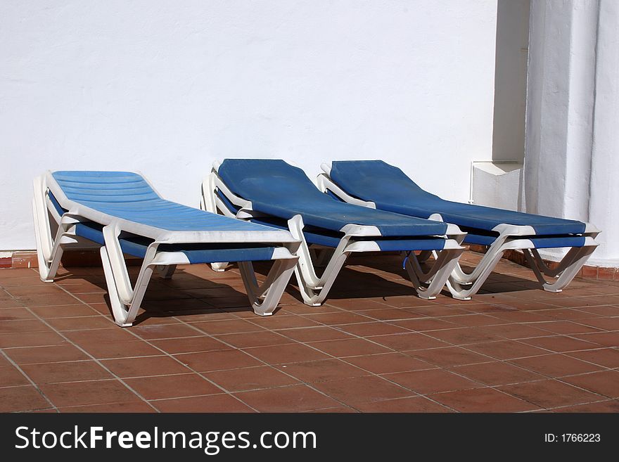 Sunbeds on a rooftop sun area