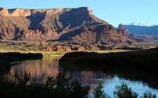Fisher Towers And Colorado River Near Sunset Royalty Free Stock Photos