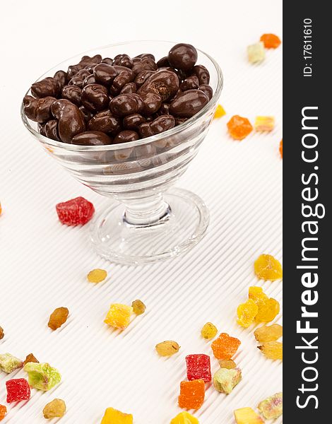 Food series: tasty dessert with chocolate raisins
