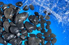 Rock And Water Royalty Free Stock Photo