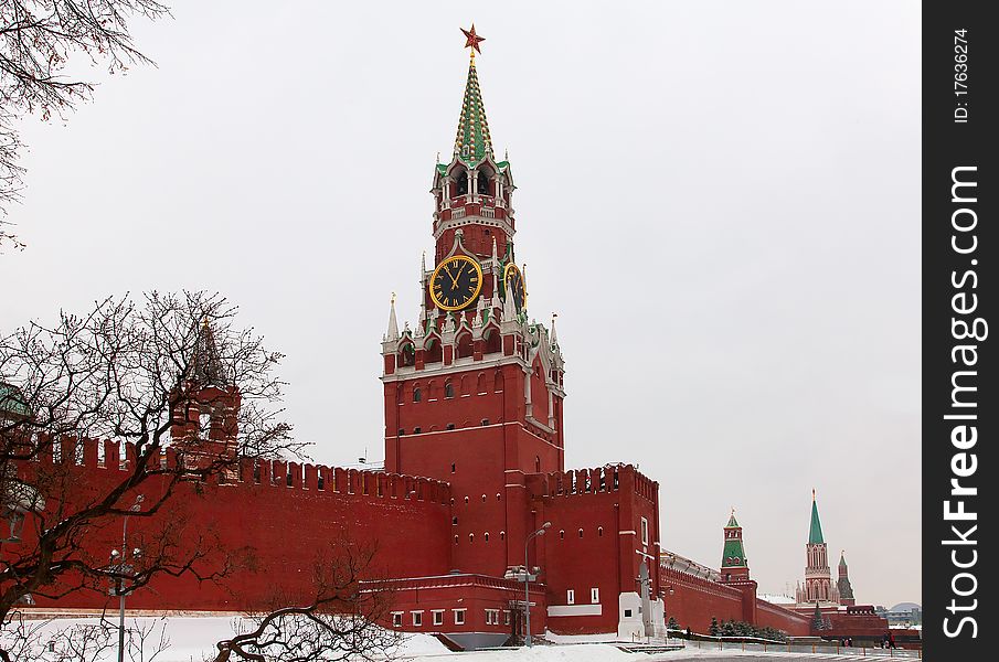 Moscow Kremlin in a clody winter day