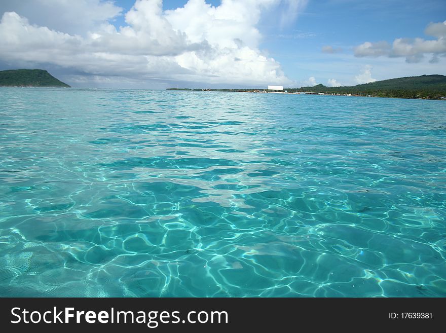 Turquoise blue waters in south pacific