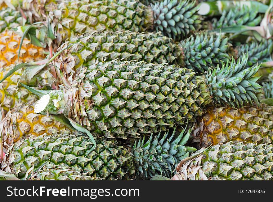 Image of pineapple on the market