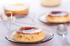 Vanilla Flan Royalty Free Stock Photos Vanilla Flan Royalty Free Stock Photos