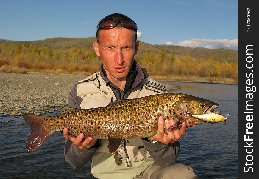 Fishing - big siberian trout catched in Mongolia