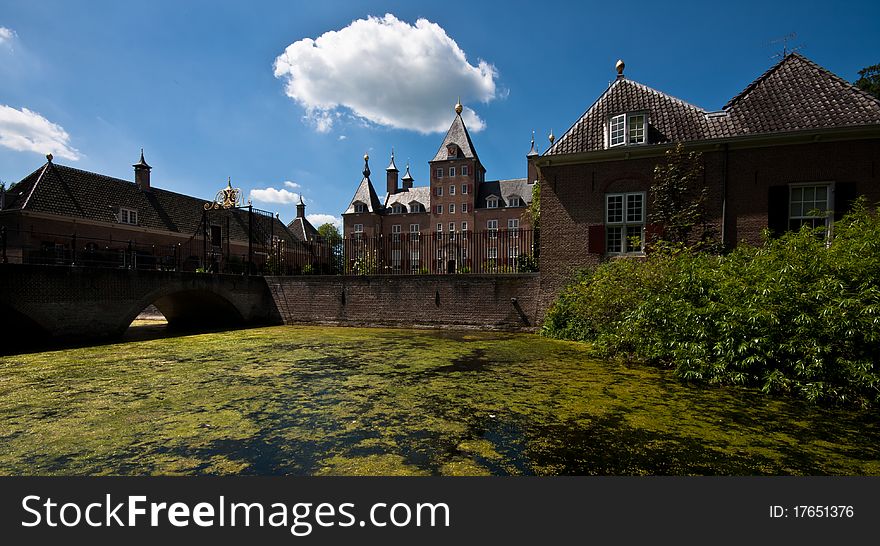 Castle Renswoude built around 1654 in the Province of Utrecht, Netherlands. Castle Renswoude built around 1654 in the Province of Utrecht, Netherlands.