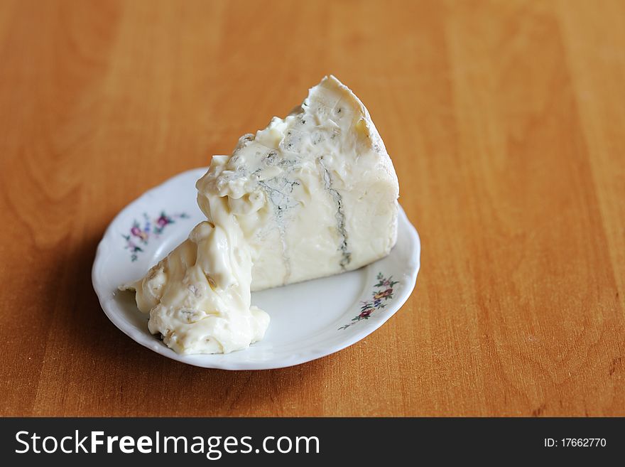 An image of italian cheese on a plate