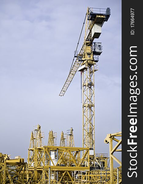 Fragmented Crane