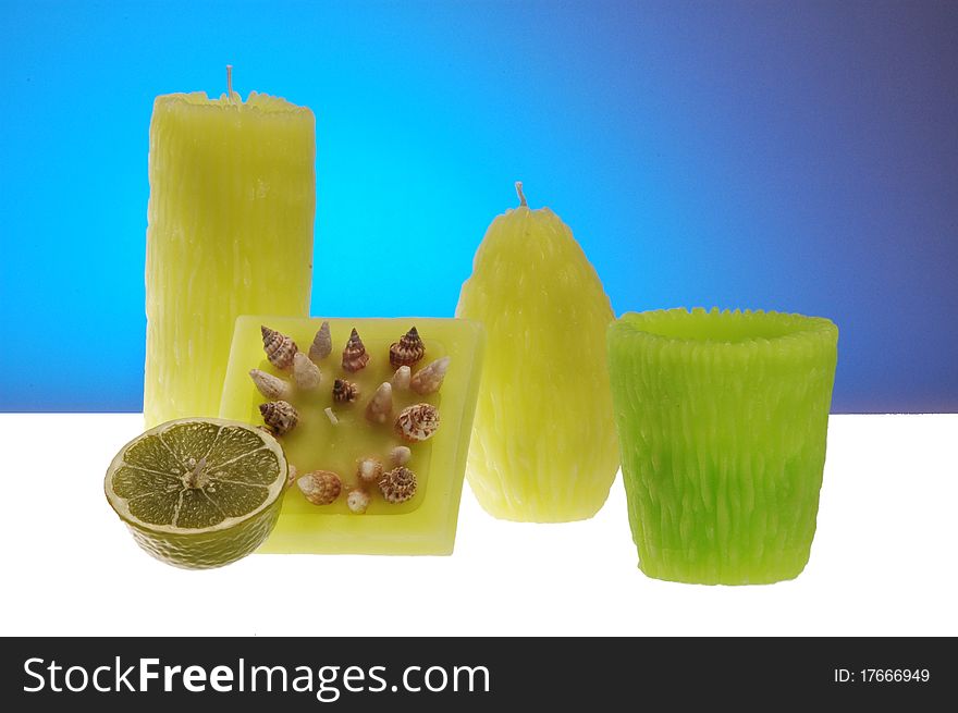 Green spa candles for relaxing