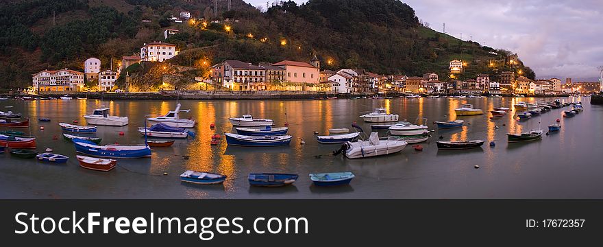 The lights of the harbour Donibane, Euskadi