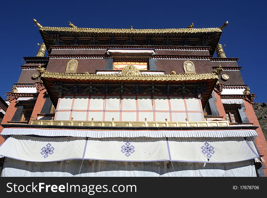 Roofs and windows of a typical Tibetan lamasery in Tibet. Roofs and windows of a typical Tibetan lamasery in Tibet