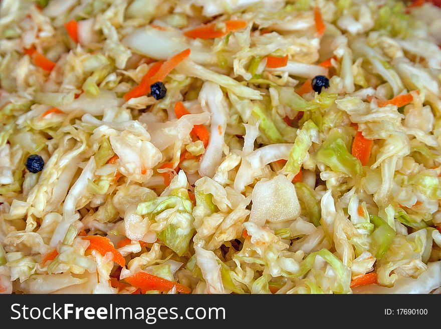 Sour cabbage with carrot and black pepper macro