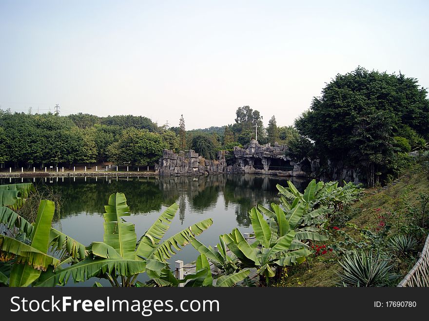 This is the Zhongshan Park, Shenzhen, China in the lake. This is the Zhongshan Park, Shenzhen, China in the lake.
