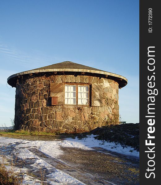 A small ound stone cottage