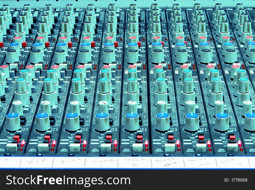 Sound Mixing Console