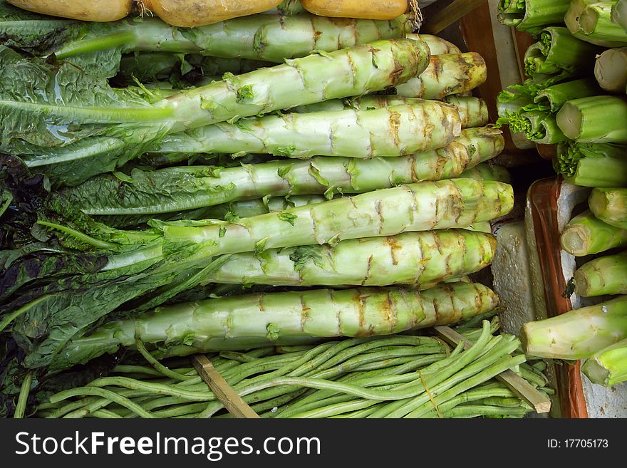 Fresh lettuce selling in market