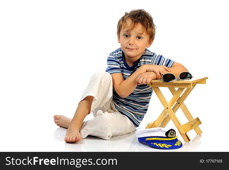 A small mariner over a white background