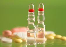 Macro Ampoule And Pills Shot Stock Photography Macro Ampoule And Pills Shot Stock Photography
