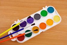 Painters Palette With Brush Stock Photos