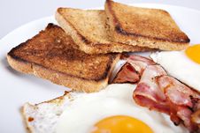 Breakfast - Toasts, Eggs, Bacon Royalty Free Stock Images Breakfast - Toasts, Eggs, Bacon Royalty Free Stock Images