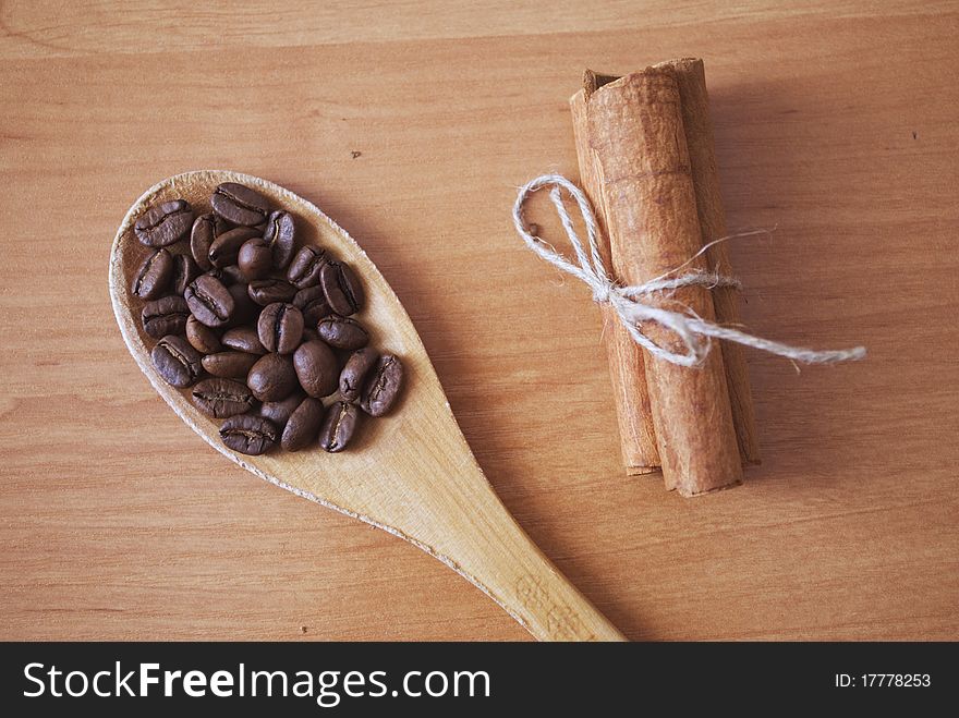 Coffee beans and cinnamon sticks