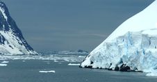 Icy Landscape In Antarctica Royalty Free Stock Photography