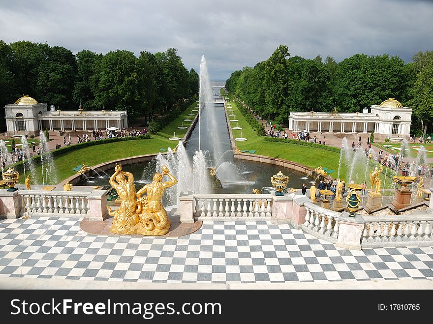 Petergof is the summer residence of russian monarchs. Petergof is the summer residence of russian monarchs.