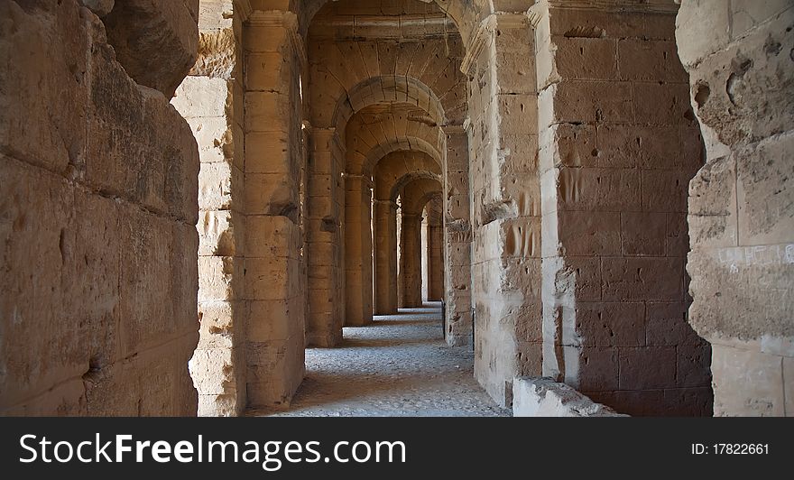 Ruins of colissem in El Djem, Tunisia 4