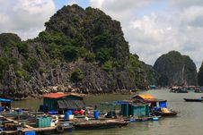 Halong Bay Fishing Village Royalty Free Stock Photo Halong Bay Fishing Village Royalty Free Stock Photo