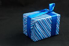Blue Paper Gift Box Royalty Free Stock Images Blue Paper Gift Box Royalty Free Stock Images